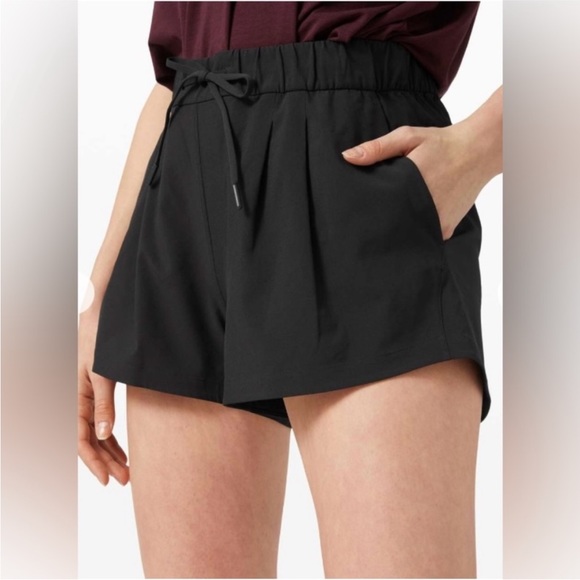 lululemon athletica Pants - Lululemon stroll at sundown shorts